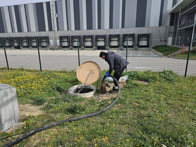 Maintenance d'une station de relevage d'eaux usées 