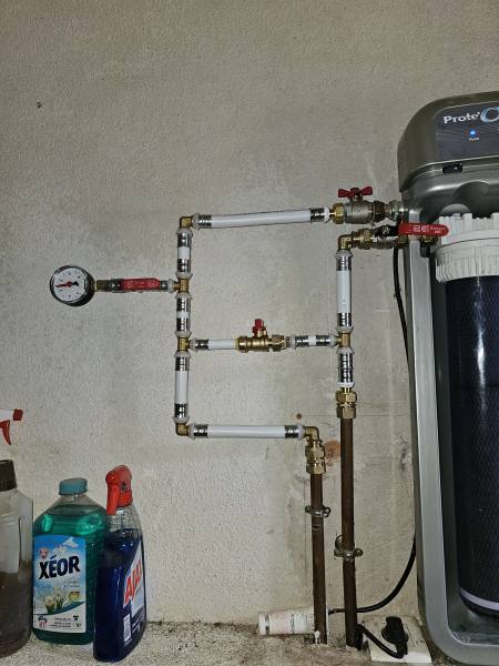 Remplacement d'une panoplie complète d'adduction d'eau du canal de provence