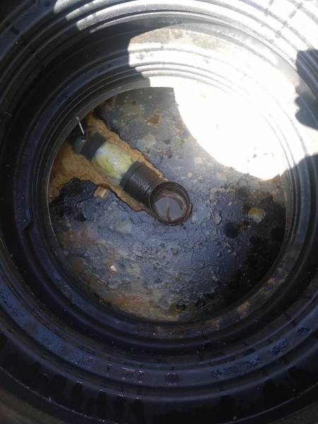 Entretien d'un bac à graisse de cuisine de maison de retraite à Bouc-Bel-Air