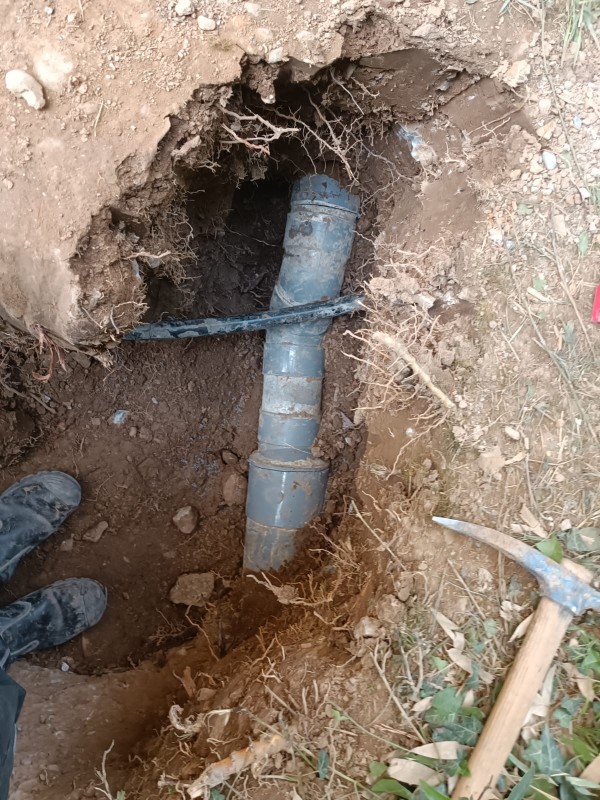 Travaux de réparation d'une canalisation enterrée pour un syndic  à Aix-en-Provence